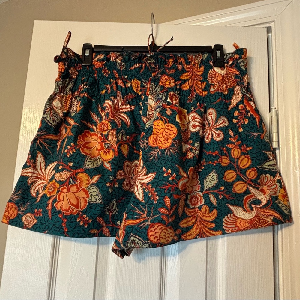 Ulla Johnson Rylan Floral Women's Shorts - Picture 3 of 7